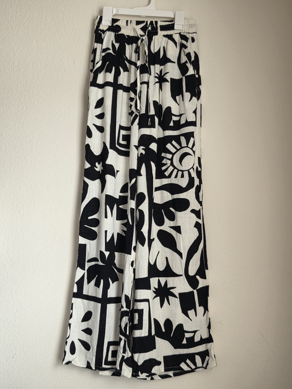 Paper Heart Bohemian Linen Trousers Resortwear Pants Cream Black Size XS NWOT